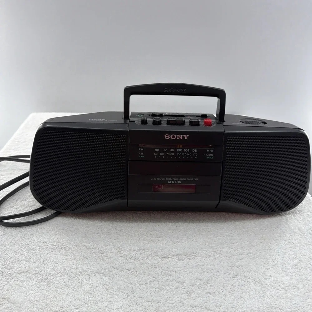 Sony CFS-B15 AM/FM Radio Cassette Recorder Portable Boombox Stereo - TESTED -